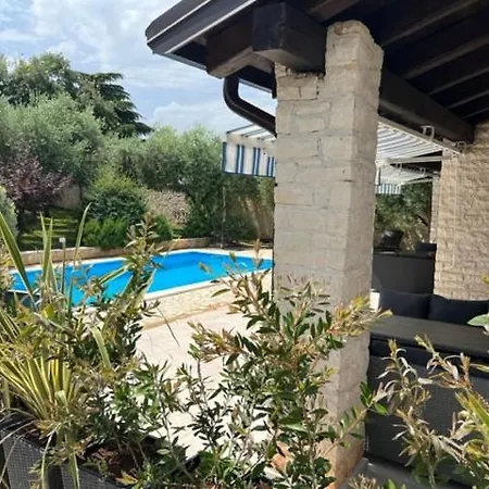 Casa Di Oliva *